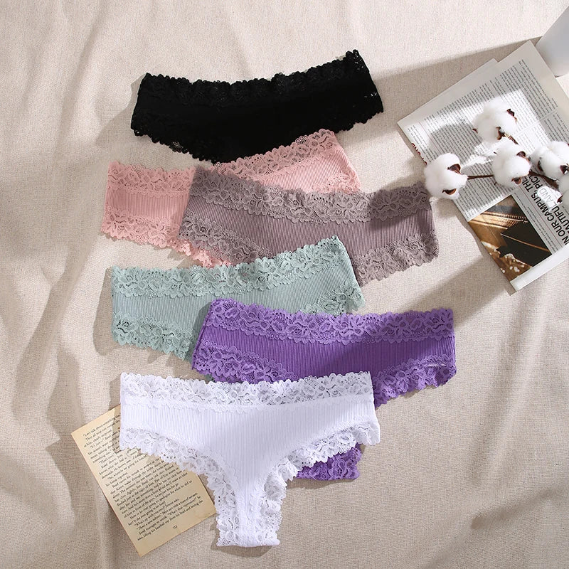 Lace Seamless Brazilian Pantie